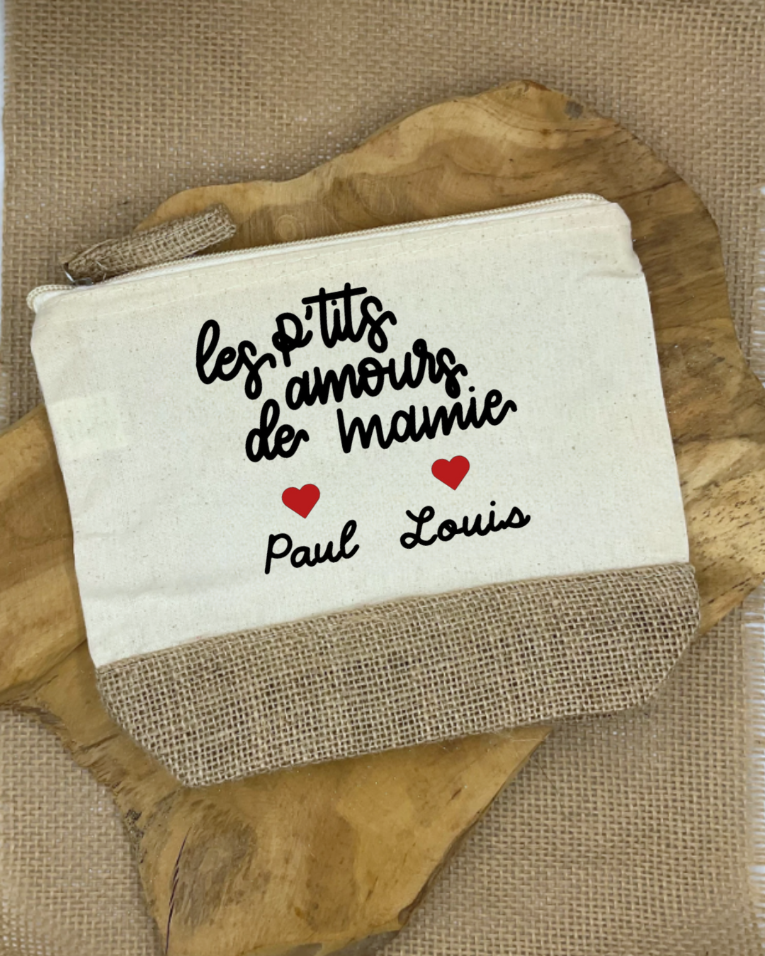 Pochette en coton et jute , les petits amours de mamie + prénom , texte modifiable